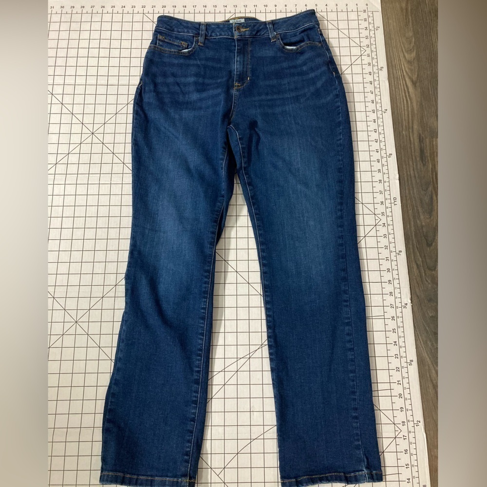 L.L. Bean Women’s Size 12 M/T Classic Fit Jeans